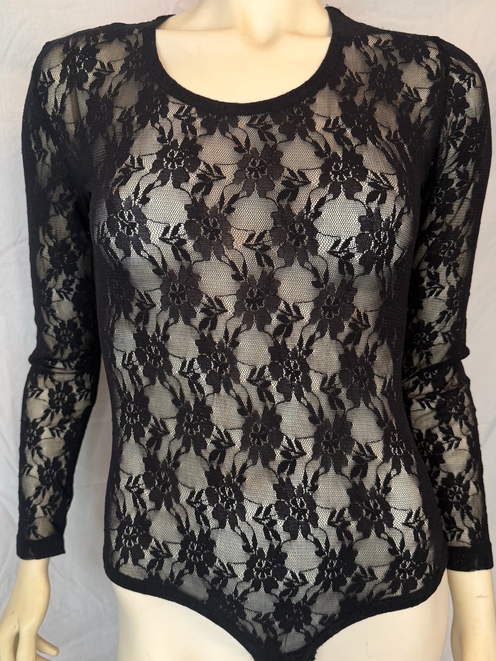 Motivi Black Floral Lace Long-Sleeve Bodysuit